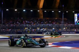 Alonso Brilla en FP1: Favorito para el GP Singapur 2025