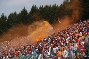 Aficionados F1 indignados McLaren Hirakawa precio 2025